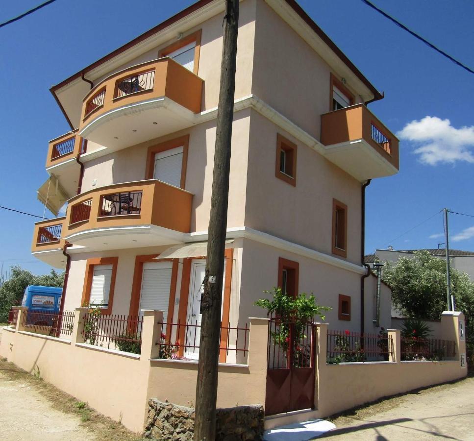 利迈纳里亚Olive Grove House公寓 外观 照片